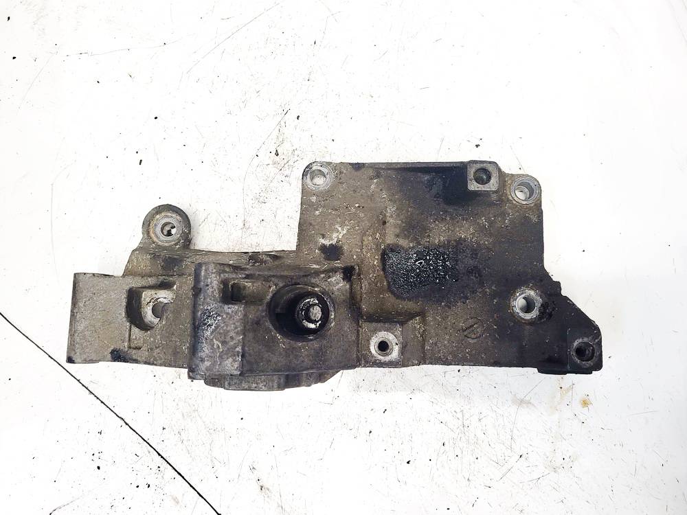 038903143AG Skoda Fabia 2008 Wspornik silnika