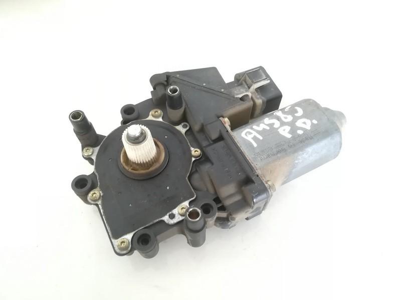 8D0959802D Audi A4 1996 Window Motor - FRONT RIGHT