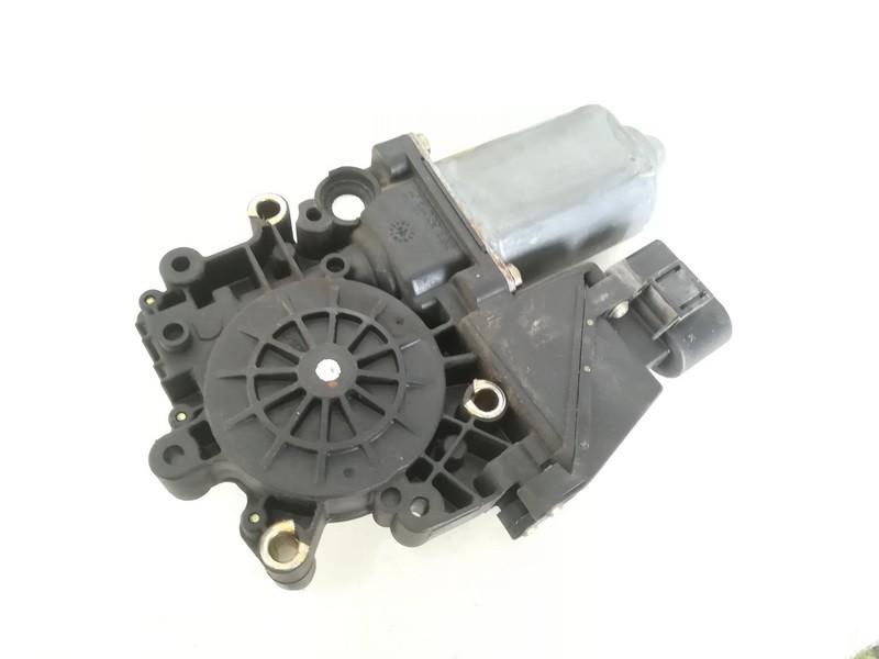 8D0959802D Audi A4 1996 Window Motor - FRONT RIGHT - Thumbnail 2