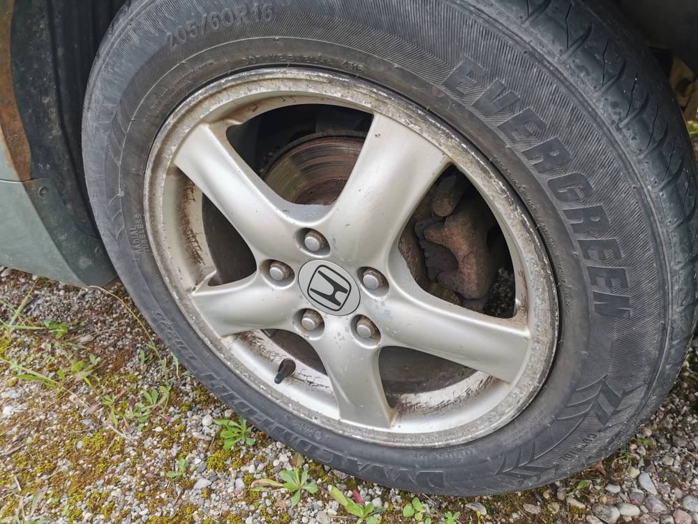 5X114.3 Honda Accord 2005 Lietu ratu komplektas R16