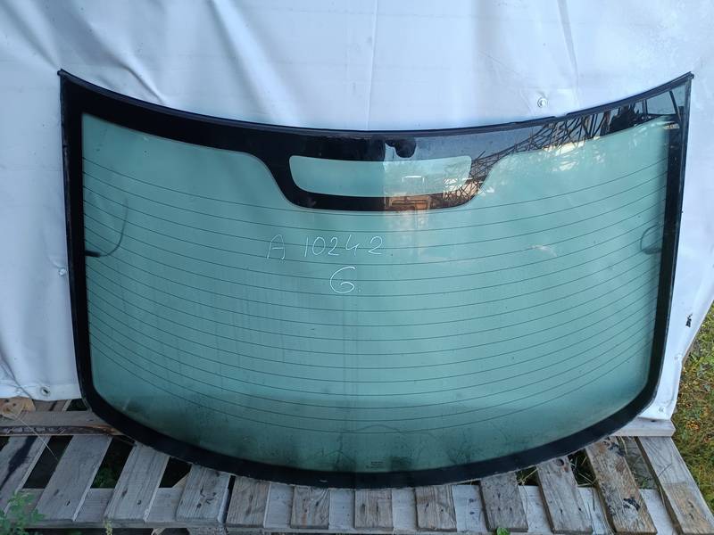 AS2 Volvo S40 2001 Stiklas G.