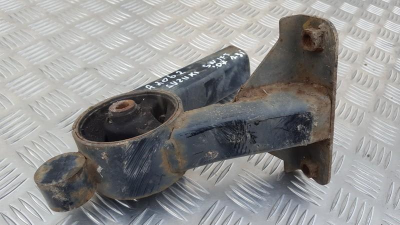 Suzuki Swift 2007 Engine Mounting and Transmission Mount (Engine support)