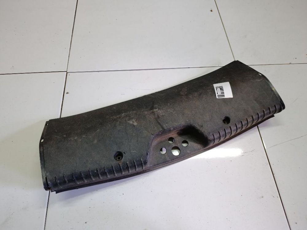 1S71F40374AGW Ford Mondeo 2002 Metal Boot Lip Cover