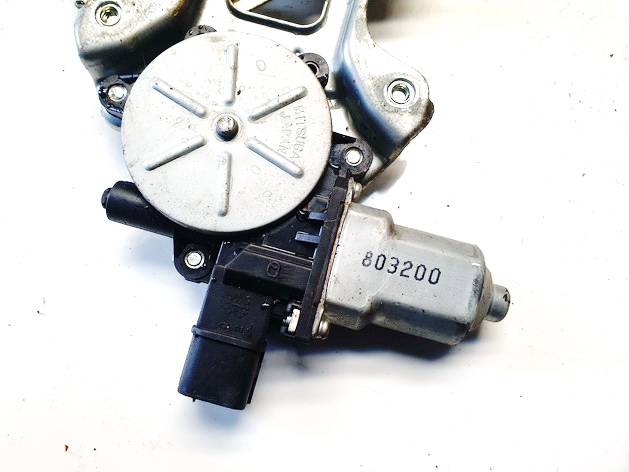 803200 Mitsubishi Lancer 2008 Duru lango pakelejo varikliukas P.K.