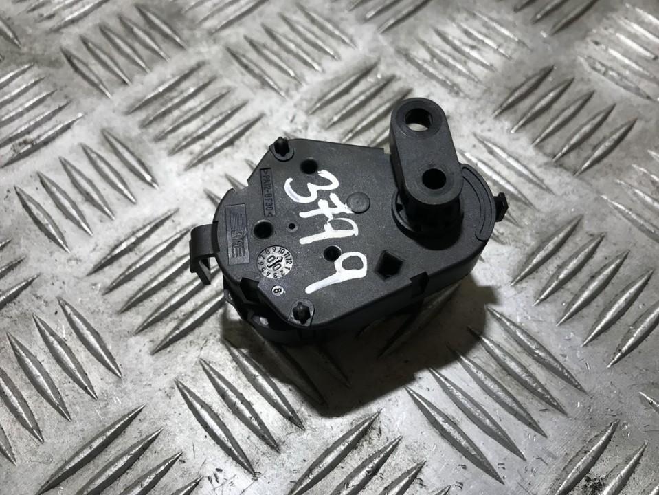 6902855 BMW 3-Series 2001 Peciuko sklendes varikliukas