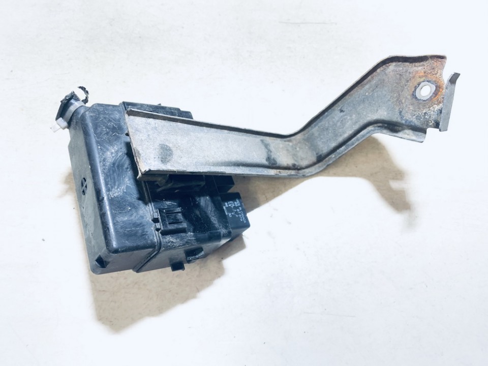 MR301971 Mitsubishi Outlander 2007 CAJA RELES -  FUSIBLES - Thumbnail 2