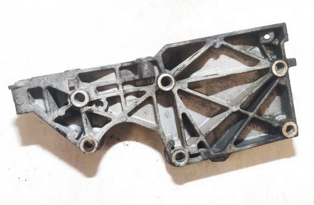 038903143af used Engine Mount Bracket and Gearbox Mount Bracket