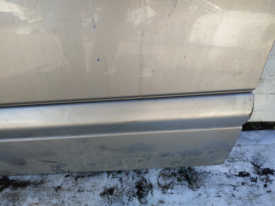 Nissan Almera 2004 Molding door - FRONT LEFT - Thumbnail 2