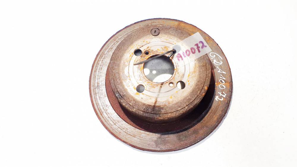NEVENTILIUOJAMAS Toyota Corolla 2005 Brake Disc - REAR
