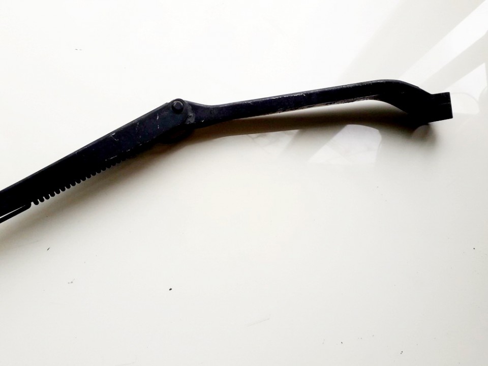 Toyota RAV-4 2005 Priekinio valytuvo svirtele (priekiniai valytuvas)