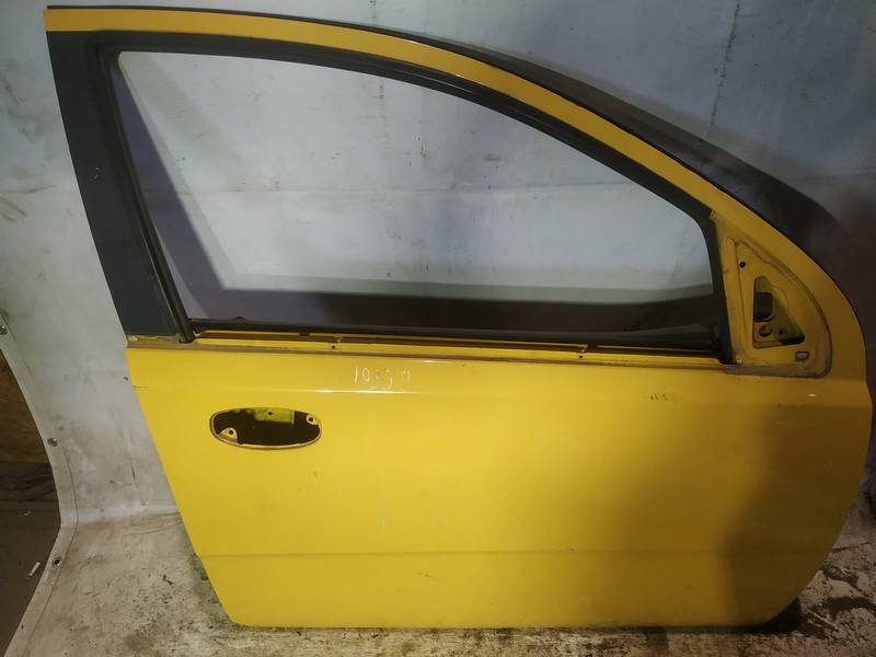 GELTONOS Chevrolet Aveo 2009 Doors - FRONT RIGHT