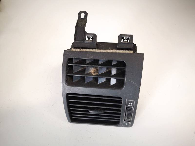 1T0819703A Volkswagen Touran 2005 Dash Vent (Air Vent Grille)