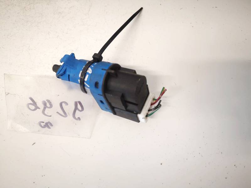 BN7N Mazda 5 2005 Stabdziu zibintu daviklis (rele-varlyte) - Thumbnail 3