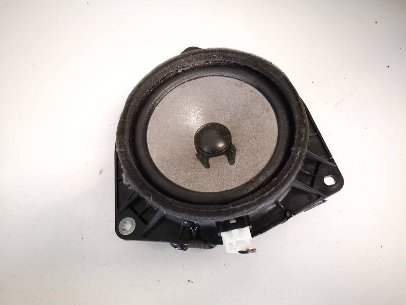 861600F030 Toyota Corolla Verso 2006 Speaker (audio)