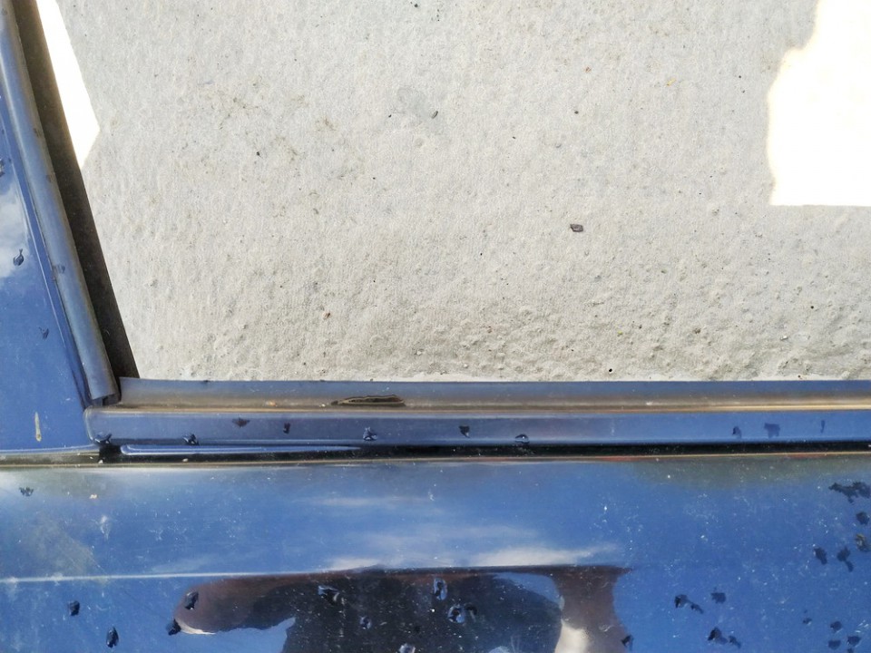 Opel Corsa 2002 Listón embellecedor de la ventana de la puerta delantera - DELANTERO DERECHO - Thumbnail 2