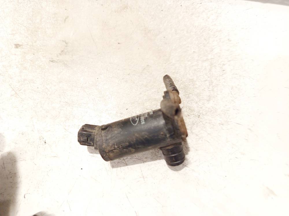 93BB17K624BA Ford Focus 1999 Windshield Windscreen Washer Pump