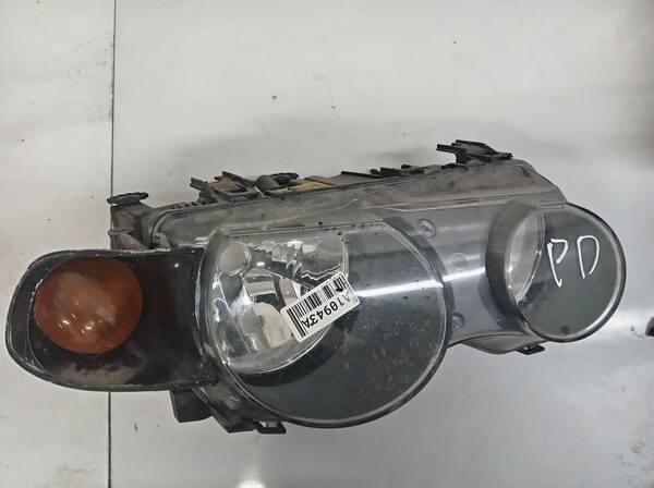 0301187202 BMW 3-Series 2002 Scheinwerfer rechts