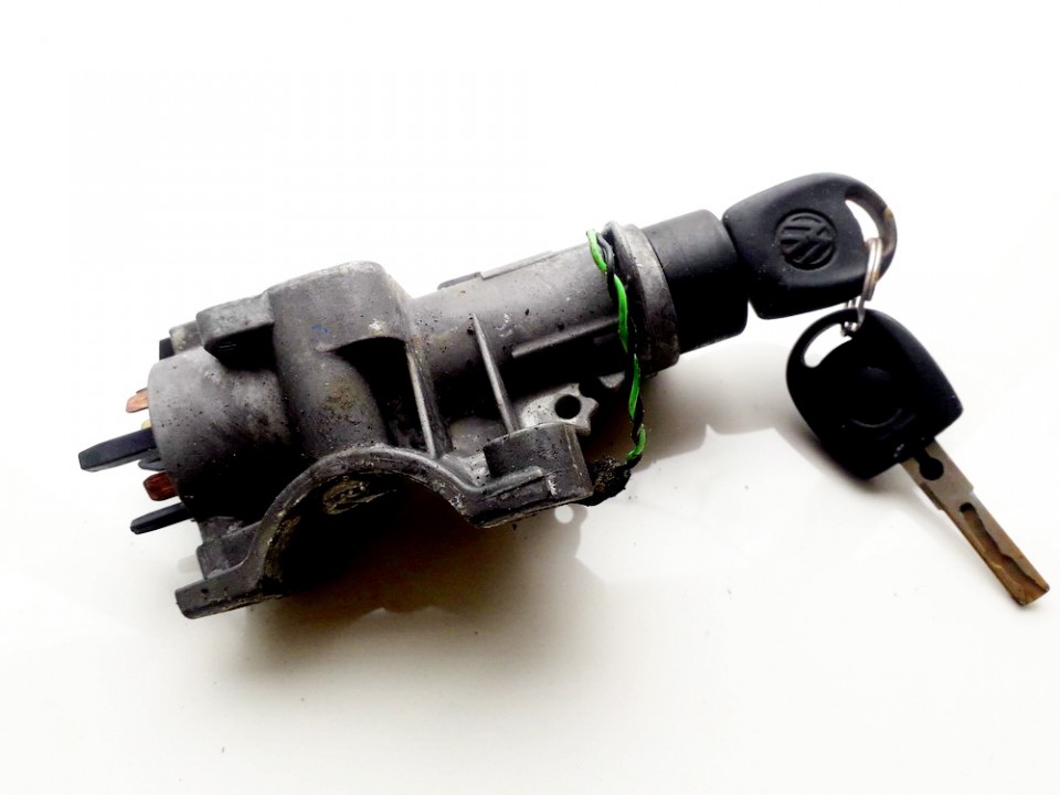 4B0905841 Volkswagen Golf 2000 Ignition Barrels (Ignition Switch)