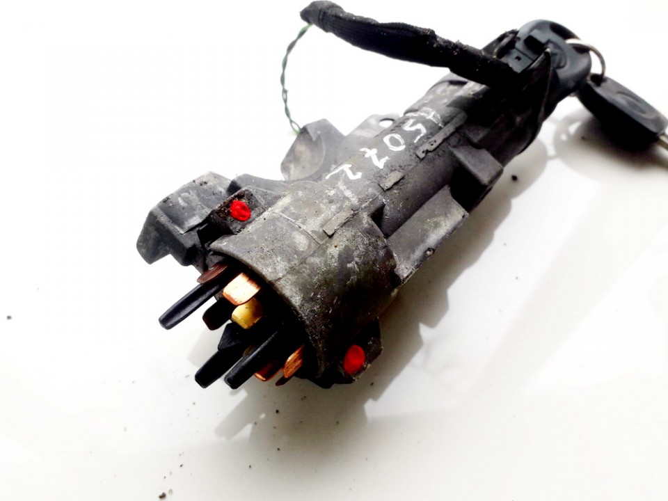 4B0905841 Volkswagen Golf 2000 Ignition Barrels (Ignition Switch) - Thumbnail 2