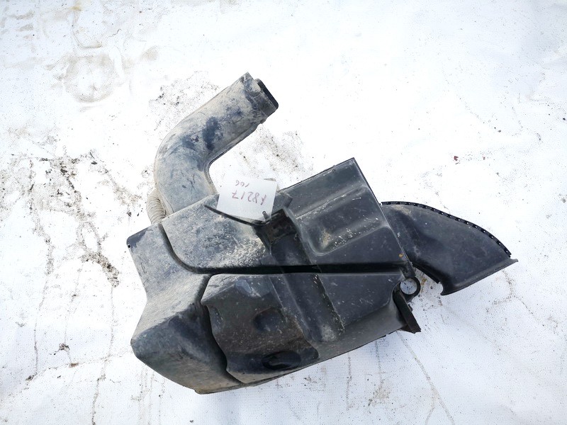 3M519F763HF Mazda 3 2005 Air filter box