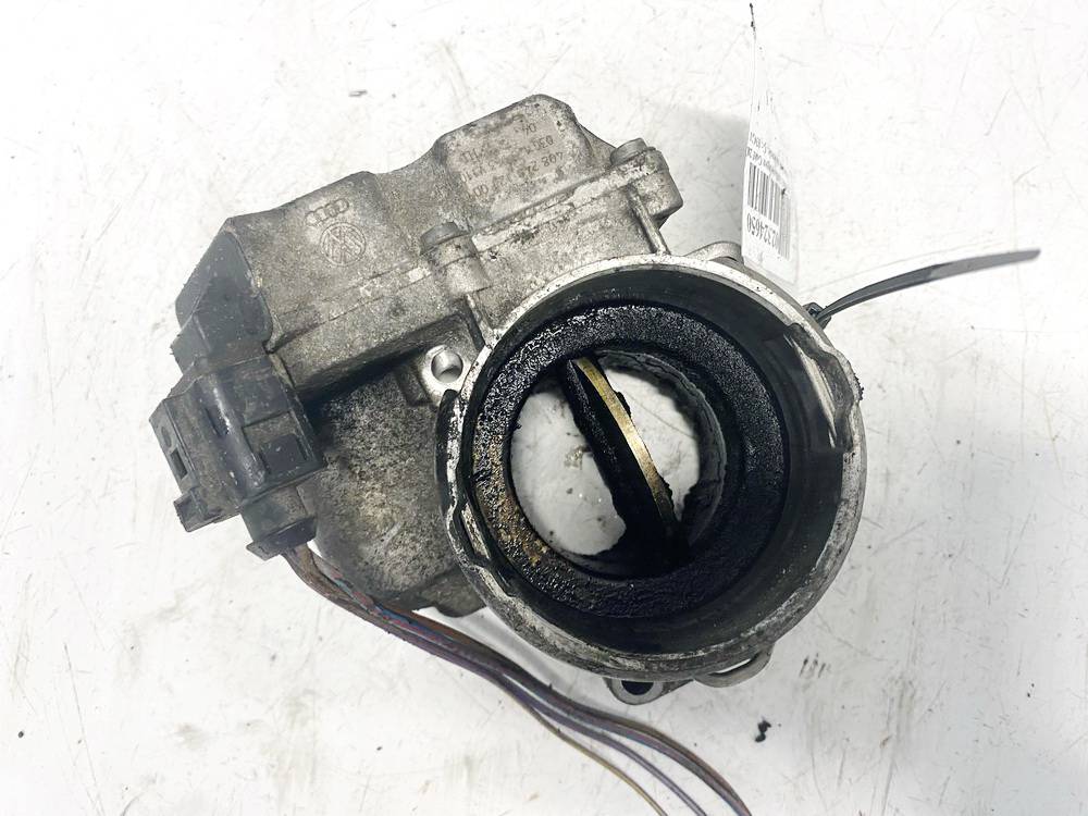 03G128063 Volkswagen Golf 2004 CAJA MARIPOSA, VÁLVULA DE MARIPOSA (USADAS)