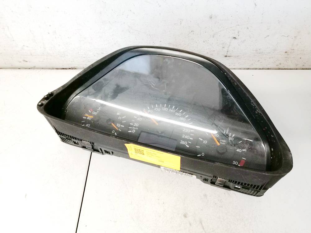 110080063 Mercedes-Benz E-CLASS 2001 Nopeusmittari – mittaristo