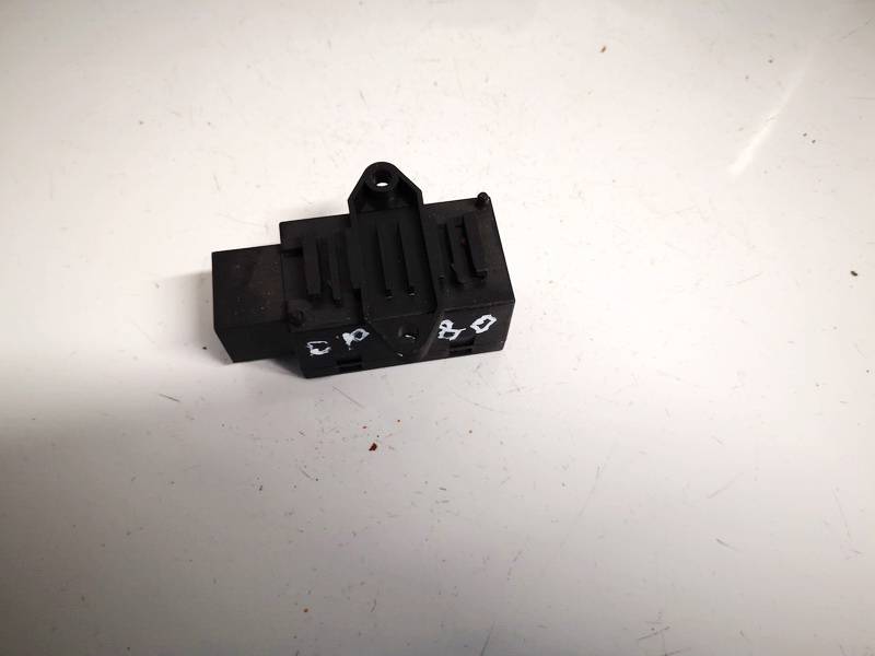 7L0959772D Volkswagen Golf 2003 Other computers - Thumbnail 3