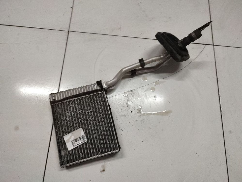 Ford C-MAX 2003 Salono peciuko radiatorius