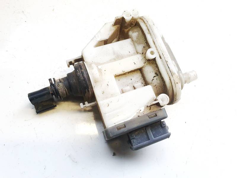 3A0862153B Volkswagen Passat 1994 Duru uzrakto vakuumine pompele