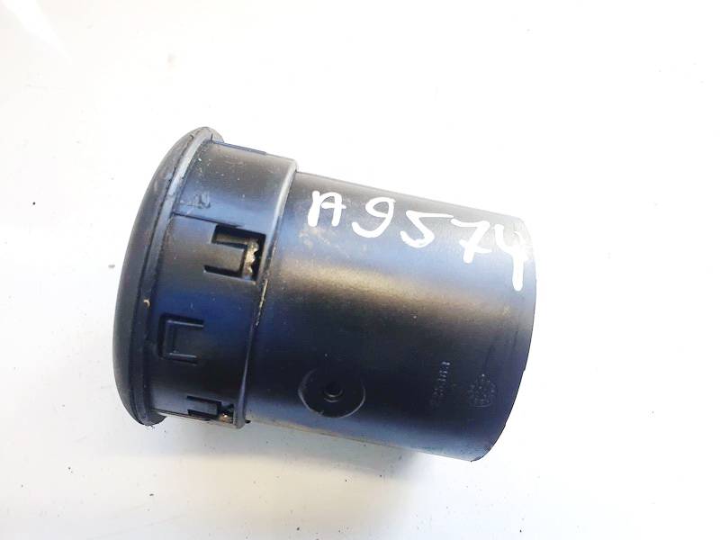 225363 Nissan Micra 2003 Dash Vent (Air Vent Grille) - Thumbnail 2