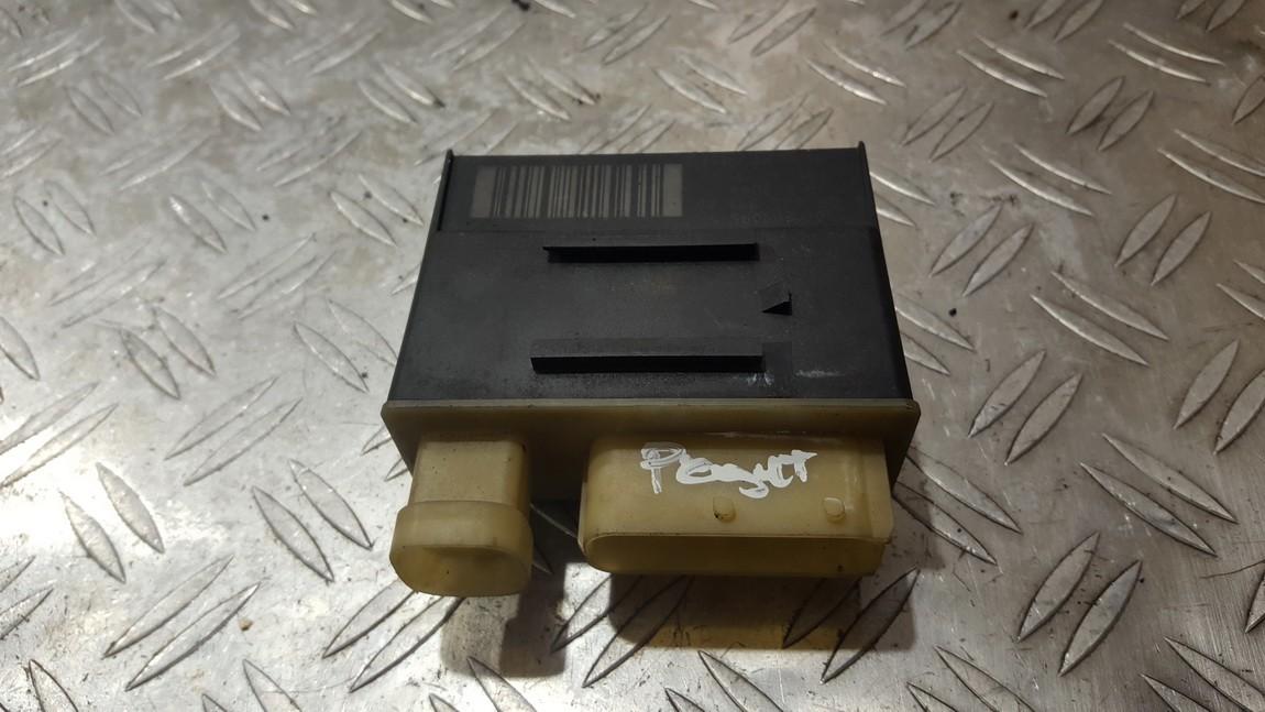 9640469680 51252002 Glow plug relay Peugeot 207 2008 1.6L 23EUR