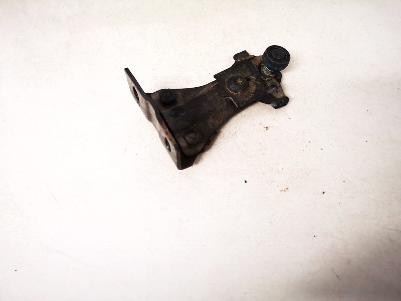 Chrysler Voyager 2001 Radiatora stiprinājuma kronšteins