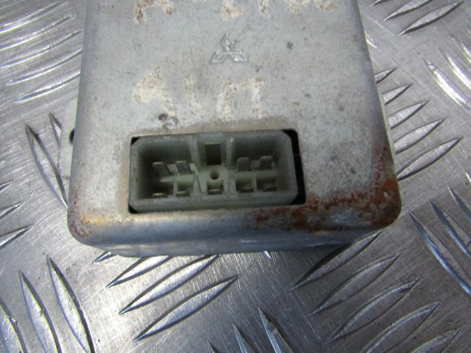 k8t75071 used Relay module Mitsubishi L300 1994 EIS00434668 Used