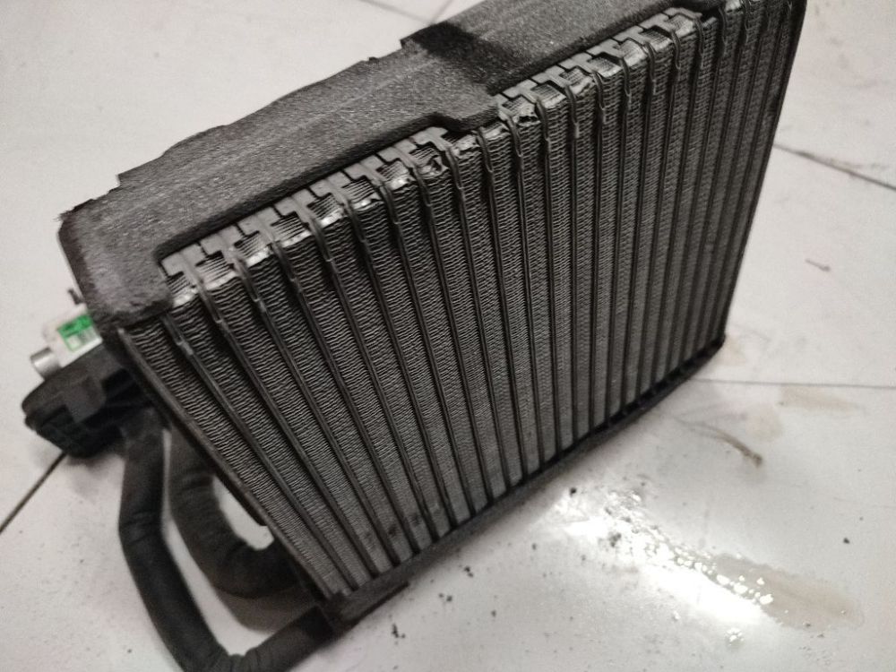 Ford Grand C-Max 2011 Gaisa kondicioniera radiators - Thumbnail 4