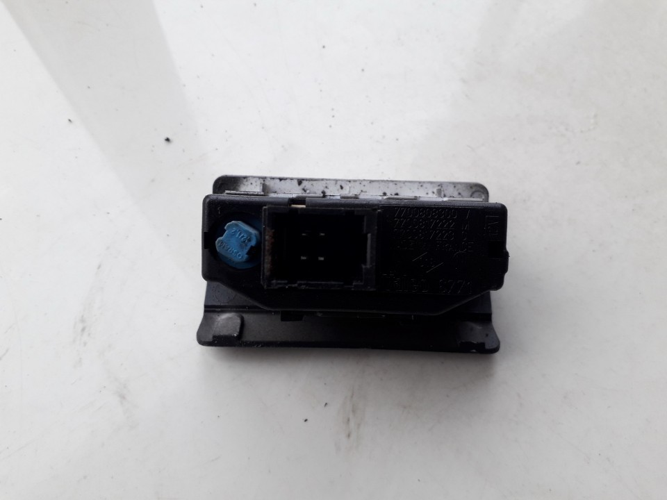 7700808300 Renault Safrane 1998 Headlight Range Control Light Controller Lighting - Thumbnail 2
