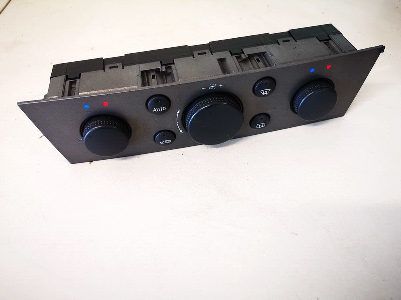 13138198 Opel Vectra 2005 Climate Control Panel (heater control switches)