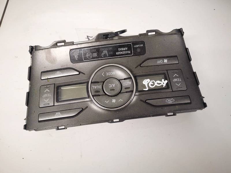 5590002220B Toyota Auris 2007 Climate Control Panel (heater control switches)