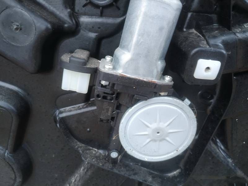 80730JG00A Nissan X-Trail 2009 Window Motor - FRONT RIGHT