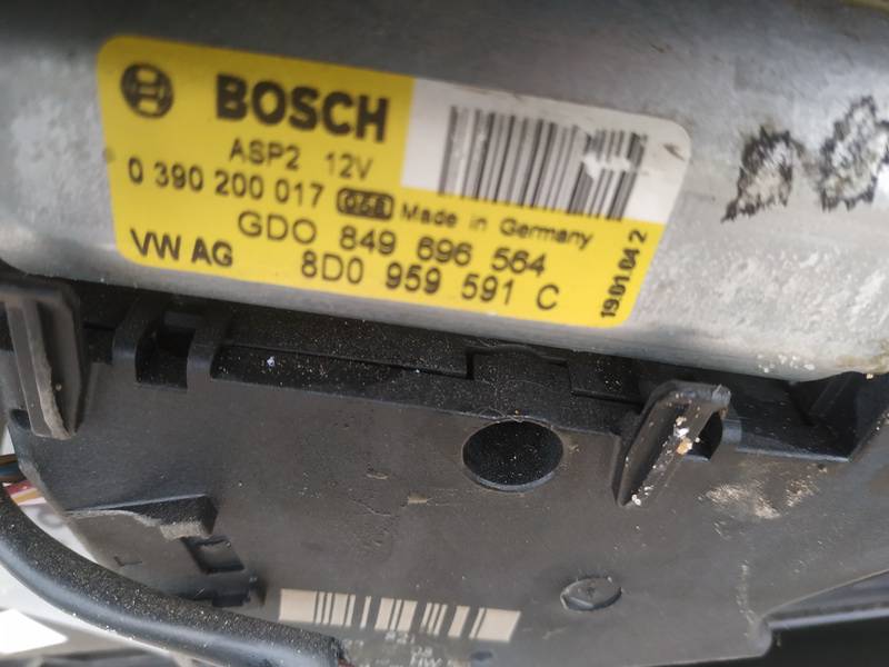 8D0959591C Volkswagen Touareg 2004 Silniczek szyberdachu - Thumbnail 3