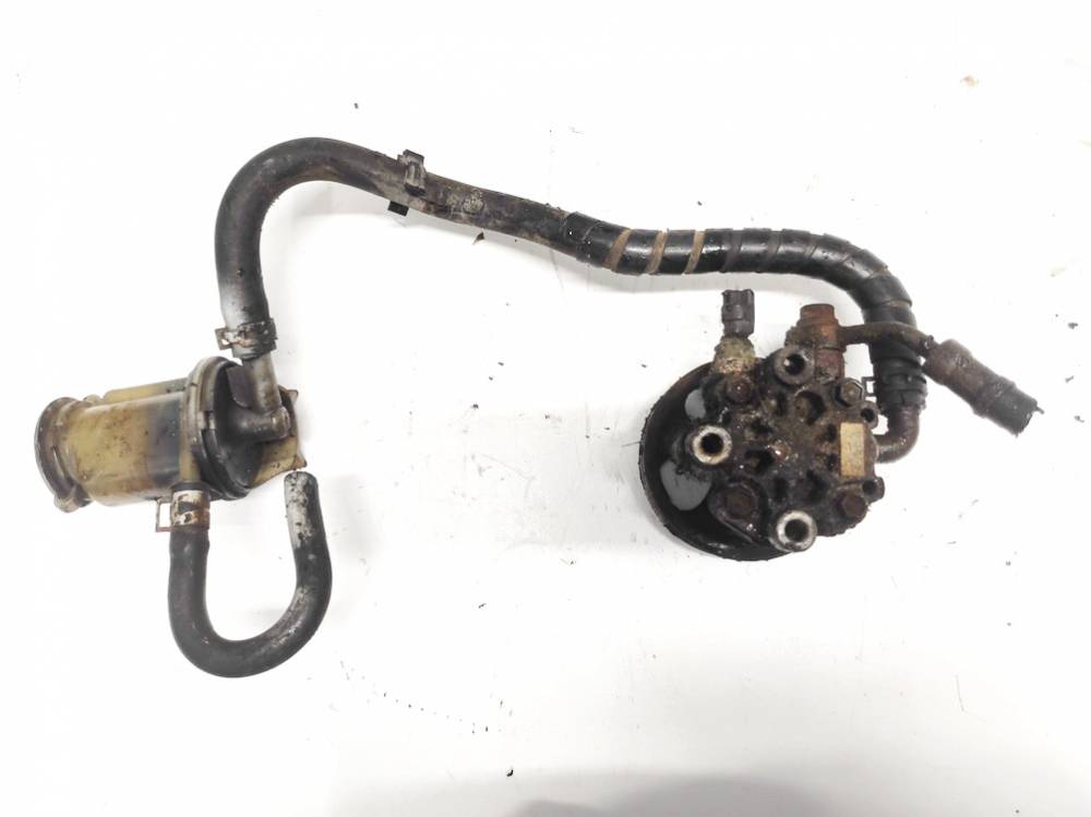 Toyota RAV-4 2002 Ohjaustehostimen pumppu