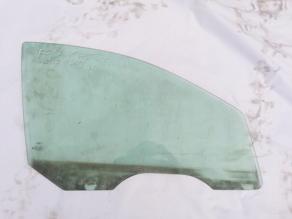 Ford Focus 2002 Door-Drop Glass - FRONT RIGHT