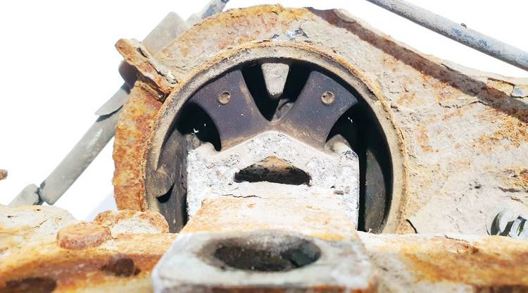 Volvo V70 2008 Рычаг подвески задний правый - Thumbnail 3