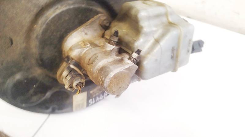 Volkswagen Passat 2009 Brake Master Cylinder