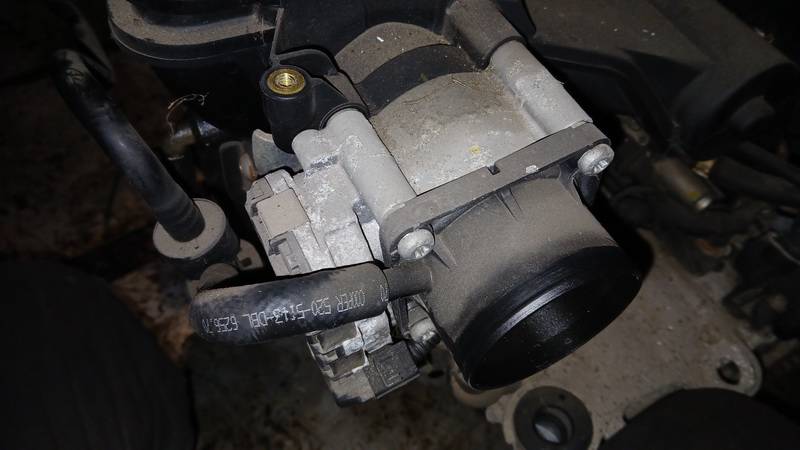 A2661410525 Mercedes-Benz A-CLASS 2010 Droseles vārsts