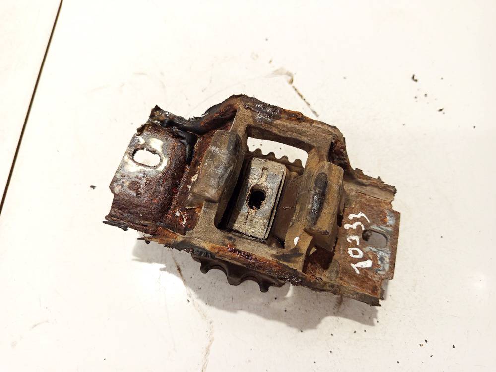 5S617M121AA Ford Fusion 2004 Engine Mounting and Transmission Mount (Engine support)