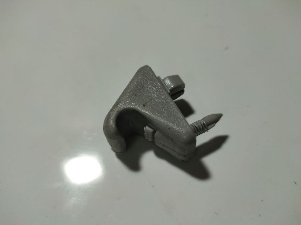 Toyota Yaris 2000 Держатель щитка от солнца