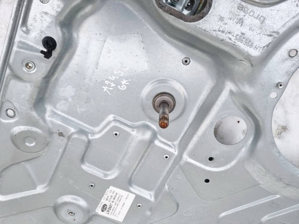 4M51A24995CE Ford Focus 2005 Durvju loga pacēlājs - AIZMUGURE PA KREISI - Thumbnail 2