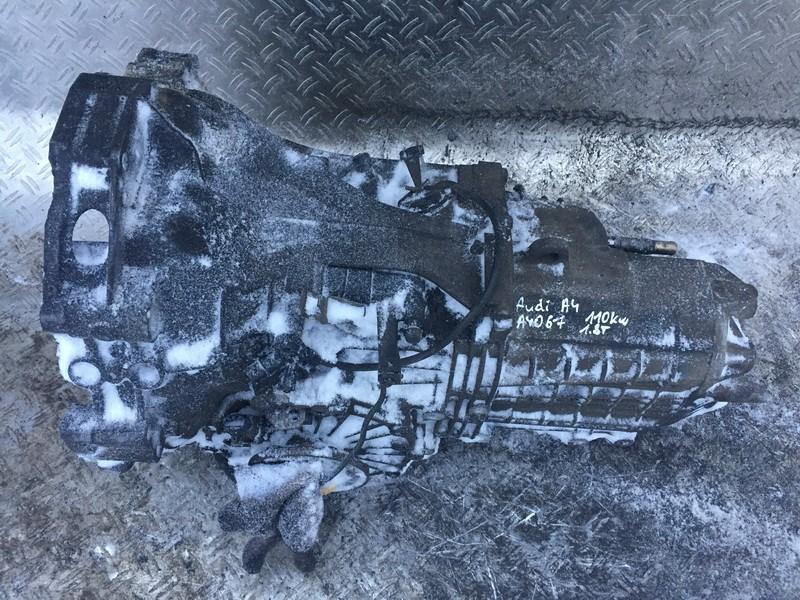 EHV Audi A4 2000 Greiciu deze