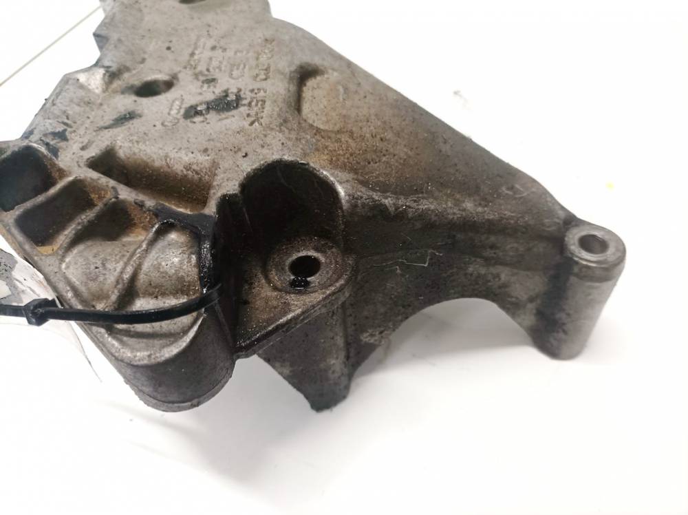 03G199207F Volkswagen Golf 2005 Engine Mount Bracket and Gearbox Mount Bracket - Thumbnail 4