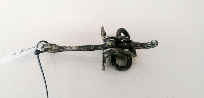 Opel Vectra 1998 Durvju atvēruma ierobežotājs - AIZMUGURE PA LABI